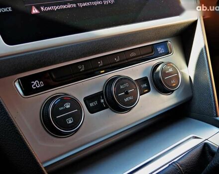 Фольксваген Пассат, объемом двигателя 1.6 л и пробегом 226 тыс. км за 12800 $, фото 12 на Automoto.ua