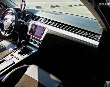 Фольксваген Пассат, объемом двигателя 1.6 л и пробегом 226 тыс. км за 12800 $, фото 19 на Automoto.ua