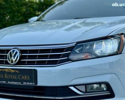 Фольксваген Пассат, объемом двигателя 1.8 л и пробегом 159 тыс. км за 13500 $, фото 17 на Automoto.ua
