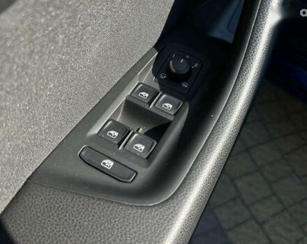 Фольксваген Пассат, об'ємом двигуна 1.6 л та пробігом 197 тис. км за 17500 $, фото 15 на Automoto.ua