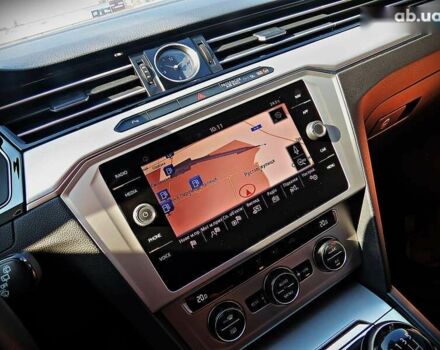 Фольксваген Пассат, об'ємом двигуна 1.6 л та пробігом 226 тис. км за 12800 $, фото 10 на Automoto.ua