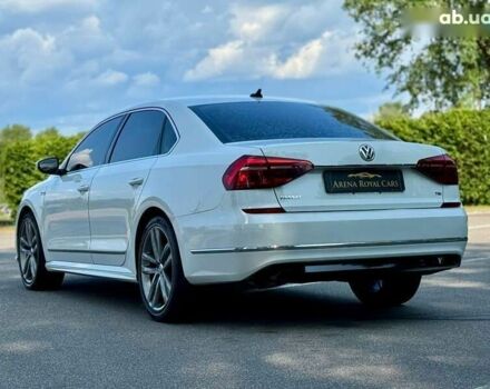 Фольксваген Пассат, объемом двигателя 1.8 л и пробегом 159 тыс. км за 13500 $, фото 12 на Automoto.ua