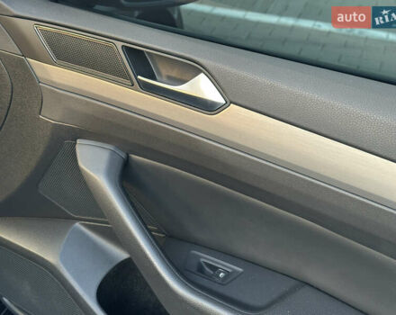 Фольксваген Пассат, объемом двигателя 1.97 л и пробегом 80 тыс. км за 20500 $, фото 43 на Automoto.ua