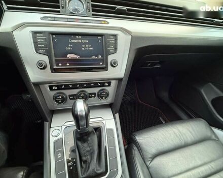 Фольксваген Пассат, об'ємом двигуна 1.6 л та пробігом 332 тис. км за 13990 $, фото 16 на Automoto.ua