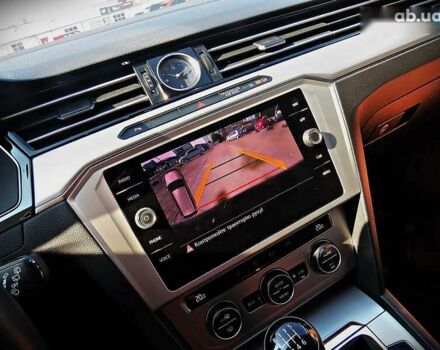 Фольксваген Пассат, объемом двигателя 1.6 л и пробегом 226 тыс. км за 12800 $, фото 11 на Automoto.ua