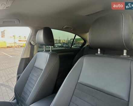 Фольксваген Пассат, объемом двигателя 1.97 л и пробегом 80 тыс. км за 20500 $, фото 59 на Automoto.ua