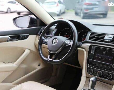 Фольксваген Пассат, объемом двигателя 0 л и пробегом 89 тыс. км за 13000 $, фото 12 на Automoto.ua