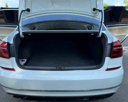 Фольксваген Пассат, объемом двигателя 1.8 л и пробегом 159 тыс. км за 13500 $, фото 24 на Automoto.ua