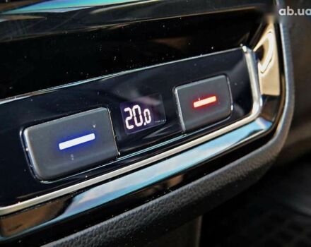 Фольксваген Пассат, объемом двигателя 1.6 л и пробегом 226 тыс. км за 12800 $, фото 16 на Automoto.ua