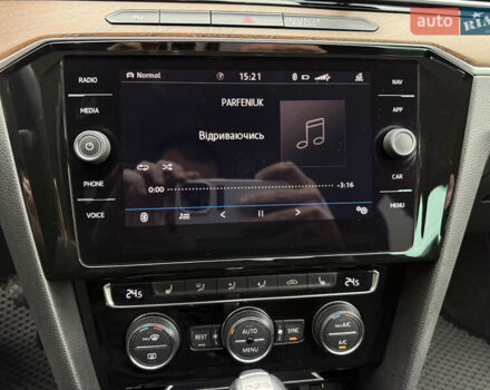 Фольксваген Пассат 2018 в Киеве на Automoto.ua Фольксваген Пассат, объемом двигателя 2 л и пробегом 152 тыс. км за 25999 $, фото 16 на Automoto.ua