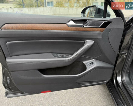 Фольксваген Пассат 2018 в Киеве на Automoto.ua Фольксваген Пассат, объемом двигателя 2 л и пробегом 152 тыс. км за 25999 $, фото 23 на Automoto.ua