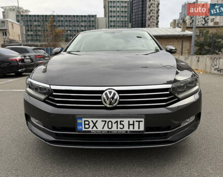 Фольксваген Пассат 2018 в Киеве на Automoto.ua Фольксваген Пассат, объемом двигателя 2 л и пробегом 152 тыс. км за 25999 $, фото 2 на Automoto.ua