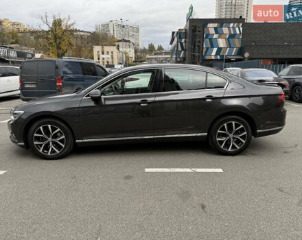 Фольксваген Пассат 2018 в Киеве на Automoto.ua Фольксваген Пассат, объемом двигателя 2 л и пробегом 152 тыс. км за 25999 $, фото 3 на Automoto.ua