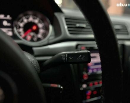 Фольксваген Пассат, объемом двигателя 2 л и пробегом 143 тыс. км за 12500 $, фото 25 на Automoto.ua