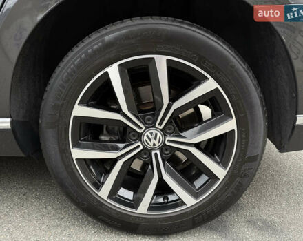 Фольксваген Пассат 2018 в Киеве на Automoto.ua Фольксваген Пассат, объемом двигателя 2 л и пробегом 152 тыс. км за 25999 $, фото 21 на Automoto.ua