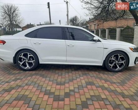 Фольксваген Пассат, об'ємом двигуна 2 л та пробігом 115 тис. км за 20750 $, фото 1 на Automoto.ua
