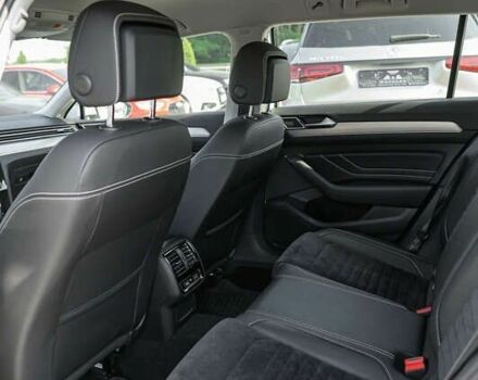 Фольксваген Пассат, объемом двигателя 2 л и пробегом 200 тыс. км за 23000 $, фото 6 на Automoto.ua