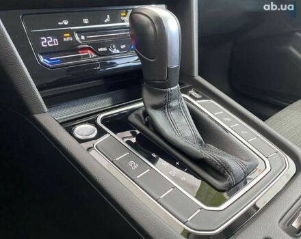 Фольксваген Пассат, об'ємом двигуна 2 л та пробігом 120 тис. км за 20950 $, фото 18 на Automoto.ua