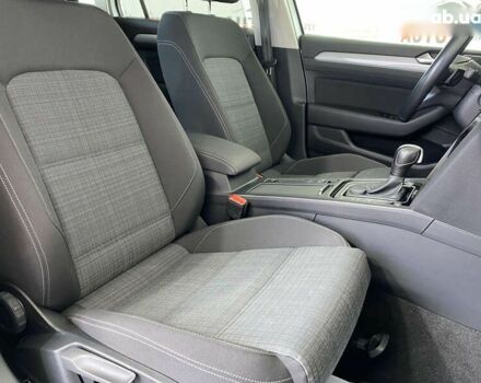 Фольксваген Пассат, об'ємом двигуна 2 л та пробігом 120 тис. км за 20950 $, фото 8 на Automoto.ua