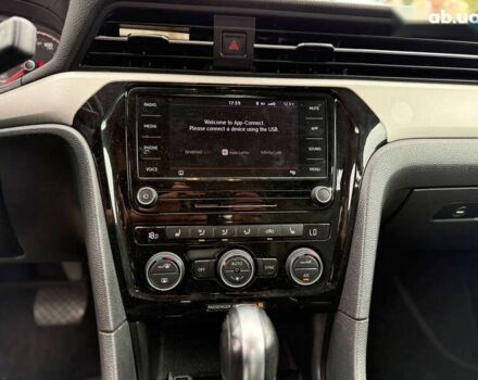 Фольксваген Пассат, об'ємом двигуна 2 л та пробігом 100 тис. км за 16000 $, фото 25 на Automoto.ua