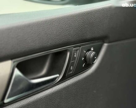 Фольксваген Пассат, об'ємом двигуна 2 л та пробігом 100 тис. км за 16000 $, фото 19 на Automoto.ua