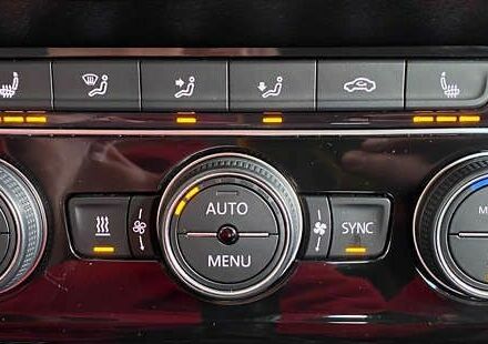 Фольксваген Пассат, объемом двигателя 2 л и пробегом 184 тыс. км за 22950 $, фото 22 на Automoto.ua