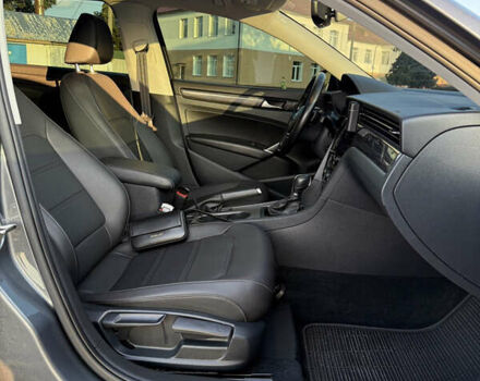 Фольксваген Пассат, объемом двигателя 2 л и пробегом 54 тыс. км за 19000 $, фото 24 на Automoto.ua