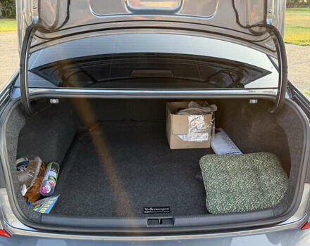 Фольксваген Пассат, объемом двигателя 2 л и пробегом 54 тыс. км за 19000 $, фото 32 на Automoto.ua