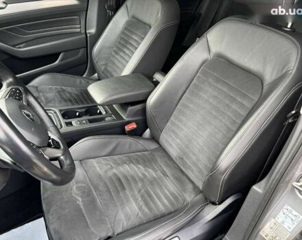 Фольксваген Пассат, объемом двигателя 2 л и пробегом 240 тыс. км за 20500 $, фото 13 на Automoto.ua