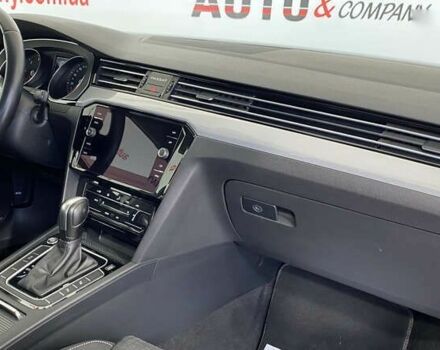 Фольксваген Пассат, об'ємом двигуна 2 л та пробігом 120 тис. км за 20950 $, фото 7 на Automoto.ua