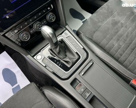 Фольксваген Пассат, объемом двигателя 2 л и пробегом 108 тыс. км за 34999 $, фото 12 на Automoto.ua