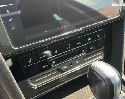 Фольксваген Пассат 2021 в Львове на Automoto.ua Фольксваген Пассат, объемом двигателя 2 л и пробегом 216 тыс. км за 23600 $, фото 21 на Automoto.ua