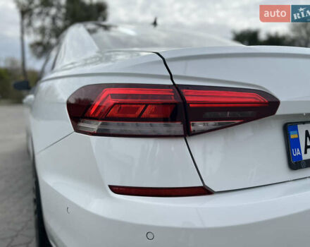 Фольксваген Пассат, объемом двигателя 2 л и пробегом 112 тыс. км за 18500 $, фото 6 на Automoto.ua