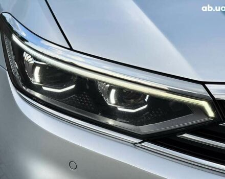 Фольксваген Пассат, объемом двигателя 2 л и пробегом 226 тыс. км за 20799 $, фото 12 на Automoto.ua