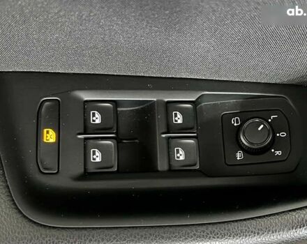 Фольксваген Пассат 2021 в Львове на Automoto.ua Фольксваген Пассат, объемом двигателя 2 л и пробегом 199 тыс. км за 20950 $, фото 18 на Automoto.ua