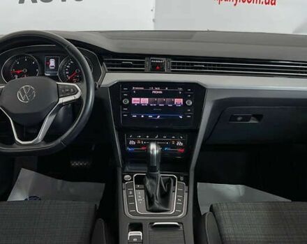 Фольксваген Пассат 2021 в Львове на Automoto.ua Фольксваген Пассат, объемом двигателя 2 л и пробегом 199 тыс. км за 20950 $, фото 8 на Automoto.ua