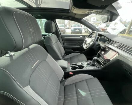 Фольксваген Пассат, объемом двигателя 2 л и пробегом 50 тыс. км за 37929 $, фото 12 на Automoto.ua