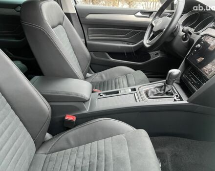 Фольксваген Пассат, объемом двигателя 1.97 л и пробегом 2 тыс. км за 50210 $, фото 5 на Automoto.ua