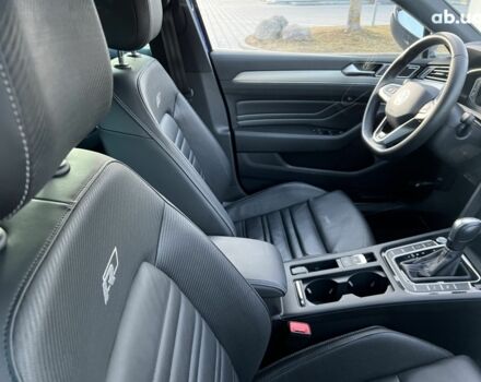 Фольксваген Пассат, объемом двигателя 2 л и пробегом 24 тыс. км за 48471 $, фото 10 на Automoto.ua