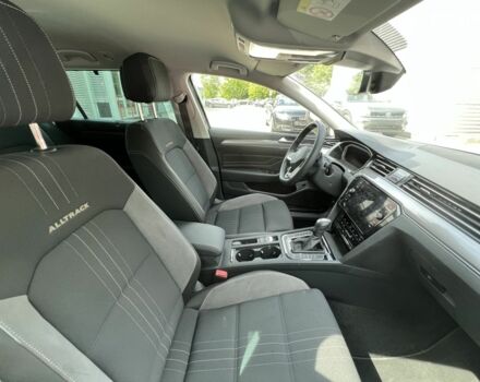 Фольксваген Пассат, объемом двигателя 2 л и пробегом 22 тыс. км за 44450 $, фото 3 на Automoto.ua