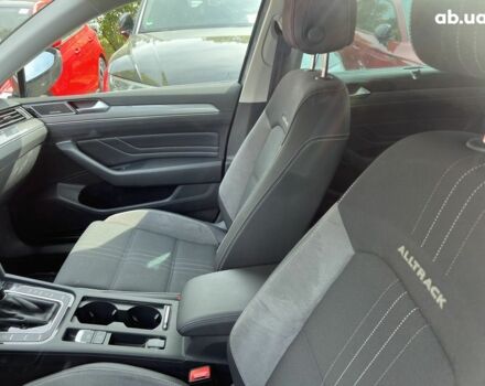 Фольксваген Пассат, объемом двигателя 2 л и пробегом 22 тыс. км за 44450 $, фото 23 на Automoto.ua