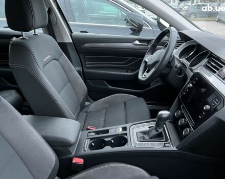 Фольксваген Пассат, объемом двигателя 2 л и пробегом 1 тыс. км за 46515 $, фото 5 на Automoto.ua