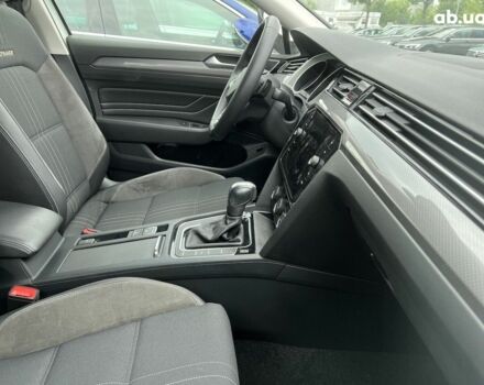 Фольксваген Пассат, объемом двигателя 2 л и пробегом 10 тыс. км за 45102 $, фото 32 на Automoto.ua