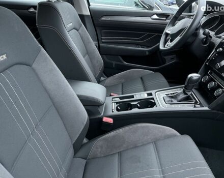 Фольксваген Пассат, объемом двигателя 2 л и пробегом 1 тыс. км за 46515 $, фото 6 на Automoto.ua