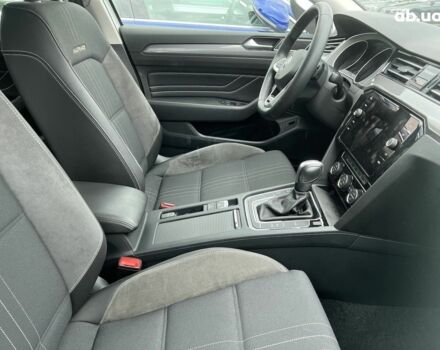 Фольксваген Пассат, объемом двигателя 2 л и пробегом 10 тыс. км за 45102 $, фото 5 на Automoto.ua