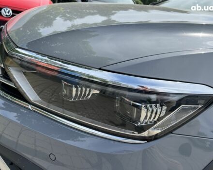 Фольксваген Пассат, объемом двигателя 2 л и пробегом 22 тыс. км за 44450 $, фото 2 на Automoto.ua