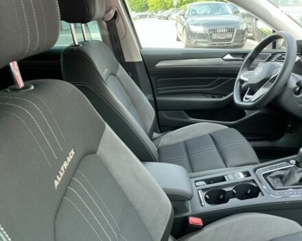 Фольксваген Пассат, объемом двигателя 2 л и пробегом 22 тыс. км за 44450 $, фото 10 на Automoto.ua