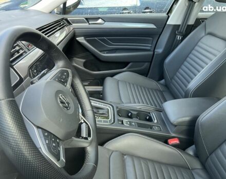 Фольксваген Пассат, объемом двигателя 2 л и пробегом 6 тыс. км за 48471 $, фото 5 на Automoto.ua