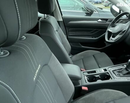 Фольксваген Пассат, объемом двигателя 2 л и пробегом 1 тыс. км за 46515 $, фото 3 на Automoto.ua