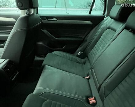 Фольксваген Пассат, объемом двигателя 1.97 л и пробегом 2 тыс. км за 50210 $, фото 11 на Automoto.ua